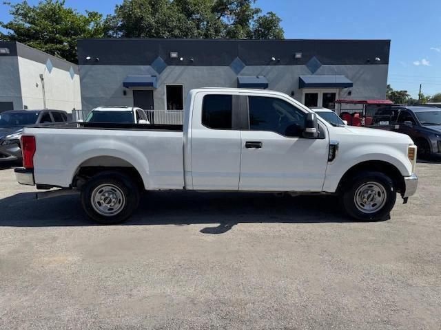 1FT7X2A6XKED16231 - 2019 FORD F250 SUPER DUTY WHITE photo 13