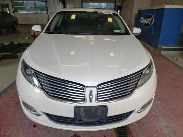 3LN6L2J97ER825269 - 2014 LINCOLN MKZ WHITE photo 5