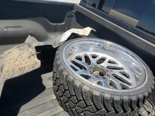 3C6UR4NLXJG189035 - 2018 RAM 2500 LARAMIE 灰色 照片 12