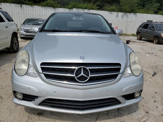 4JGCB6FEXAA110364 - 2010 MERCEDES-BENZ R 350 4MATIC SILVER photo 5