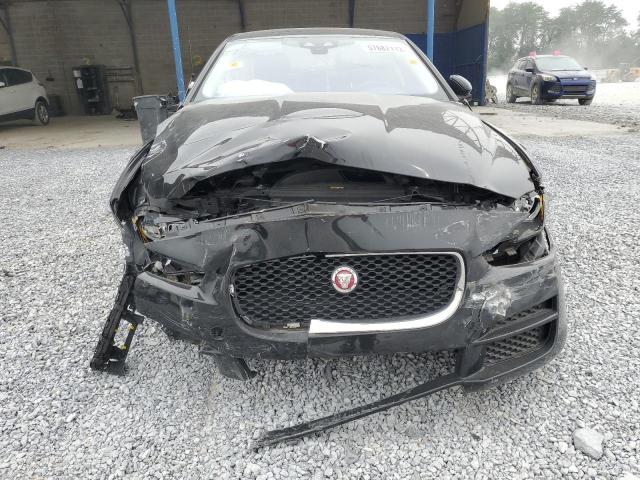 SAJAJ4FX3JCP24635 - 2018 JAGUAR XE PREMIUM BLACK photo 5