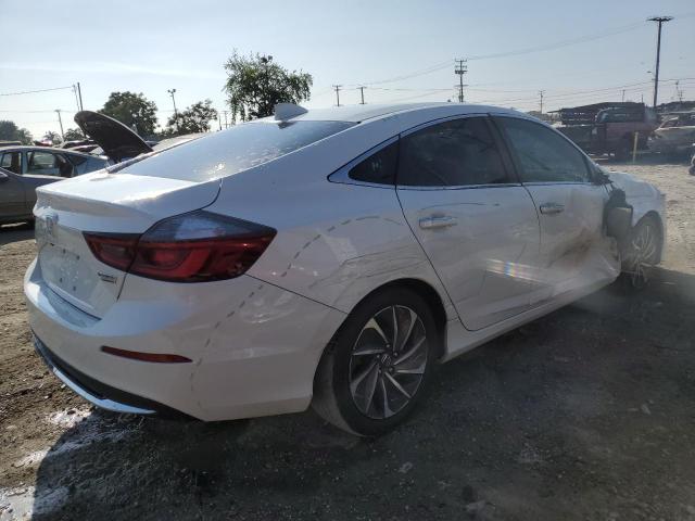 19XZE4F92KE001991 - 2019 HONDA INSIGHT TOURING WHITE photo 3