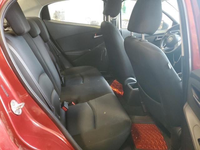 3MYDLBZV1GY103500 - 2016 TOYOTA SCION IA RED photo 10