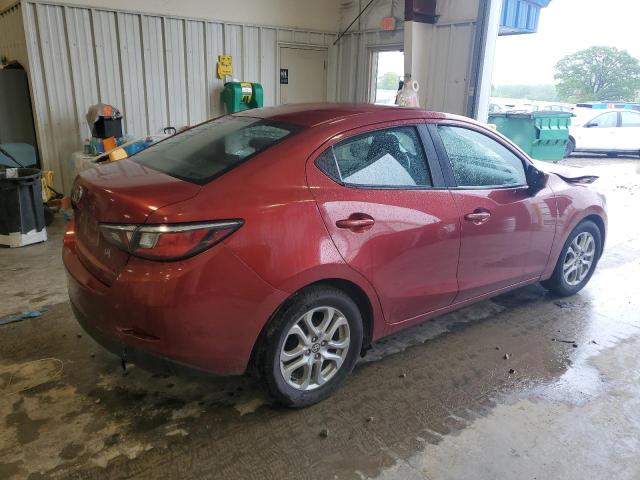 3MYDLBZV1GY103500 - 2016 TOYOTA SCION IA RED photo 3