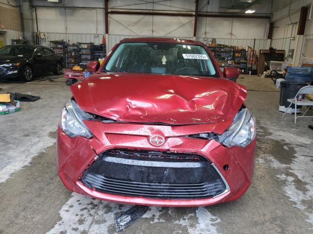 3MYDLBZV1GY103500 - 2016 TOYOTA SCION IA RED photo 5
