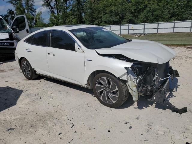 19XZE4F96KE007597 - 2019 HONDA INSIGHT TOURING WHITE photo 4