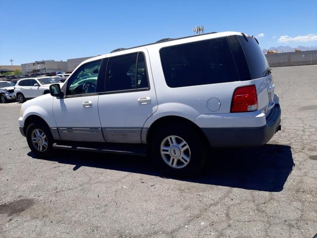 1FMRU15W54LA01918 - 2004 FORD EXPEDITION XLT WHITE photo 2