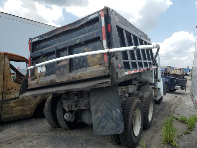 2FZHATDJ77AY04396 - 2007 STERLING TRUCK LT 7500 WHITE photo 4