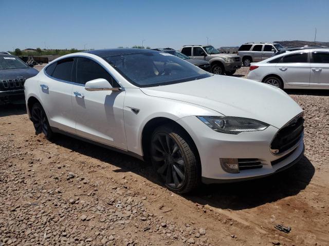5YJSA1DG5DFP03667 - 2013 TESLA MODEL S WHITE photo 4