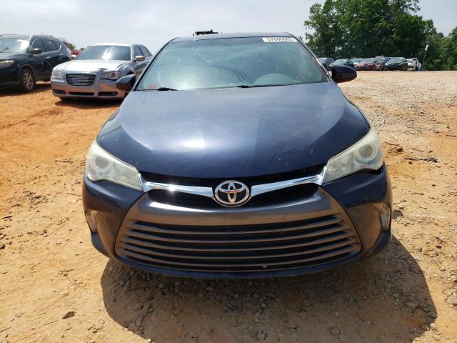 4T4BF1FK5FR494526 - 2015 TOYOTA CAMRY LE BLUE photo 5