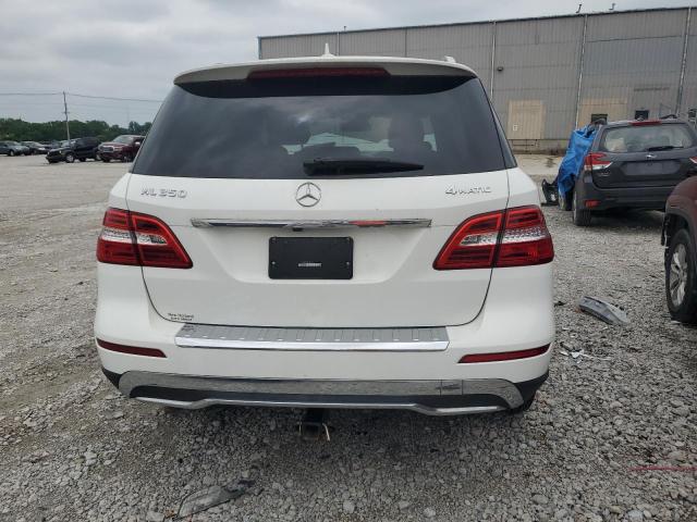 4JGDA5HB8FA618957 - 2015 MERCEDES-BENZ ML 350 4MATIC WHITE photo 6