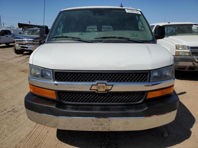 1GAZGPFG5K1182218 - 2019 CHEVROLET EXPRESS G3 LT WHITE photo 5
