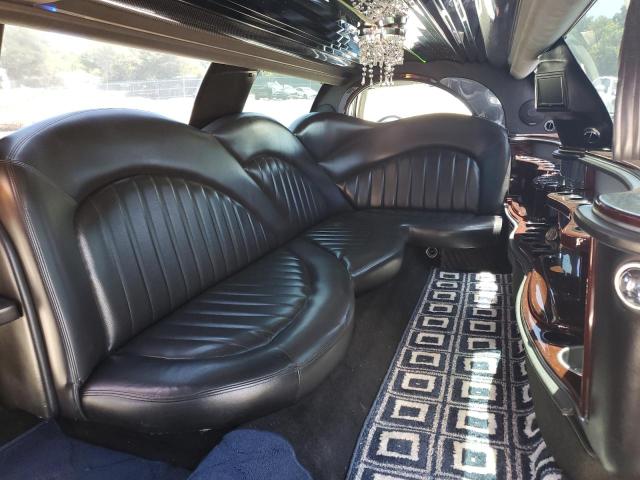 2L1FM88W68X644375 - 2008 LINCOLN TOWN CAR EXECUTIVE WHITE photo 10