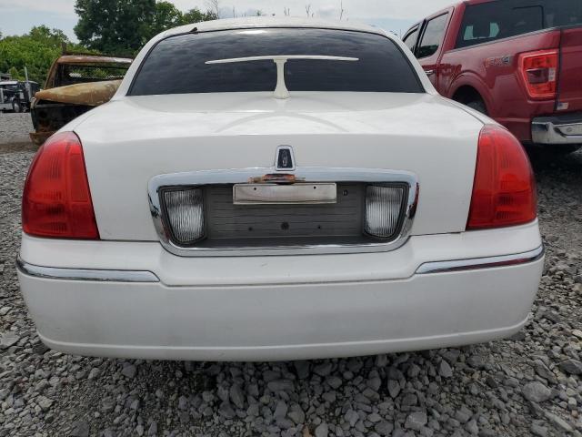 2L1FM88W68X644375 - 2008 LINCOLN TOWN CAR EXECUTIVE WHITE photo 6