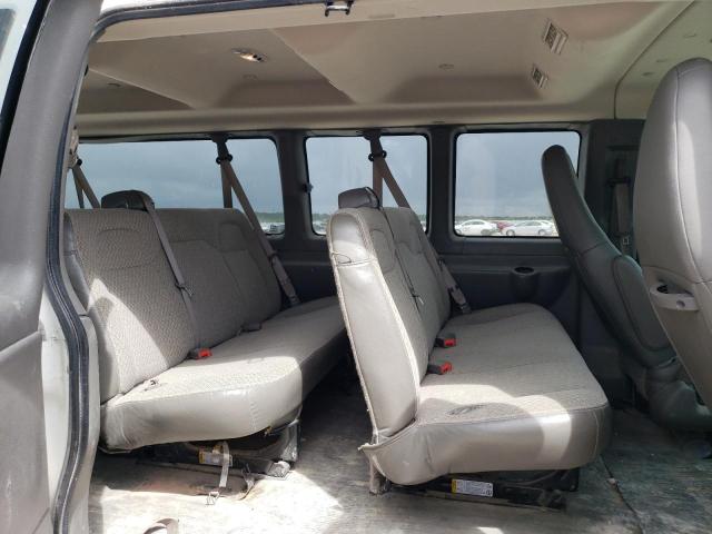 1GAZGPFG7H1287271 - 2017 CHEVROLET EXPRESS G3 LT WHITE photo 11