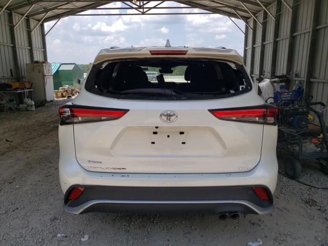 5TDLZRAH5MS070768 - 2021 TOYOTA HIGHLANDER XSE WHITE photo 6