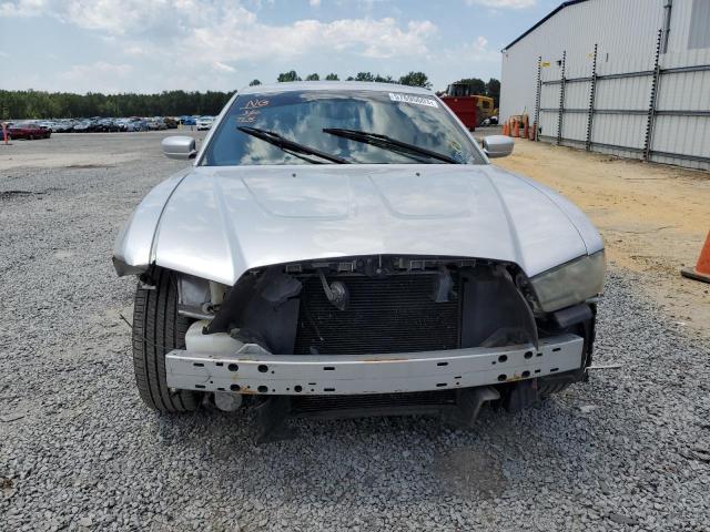 2B3CL3CG0BH613573 - 2011 DODGE CHARGER SILVER photo 5