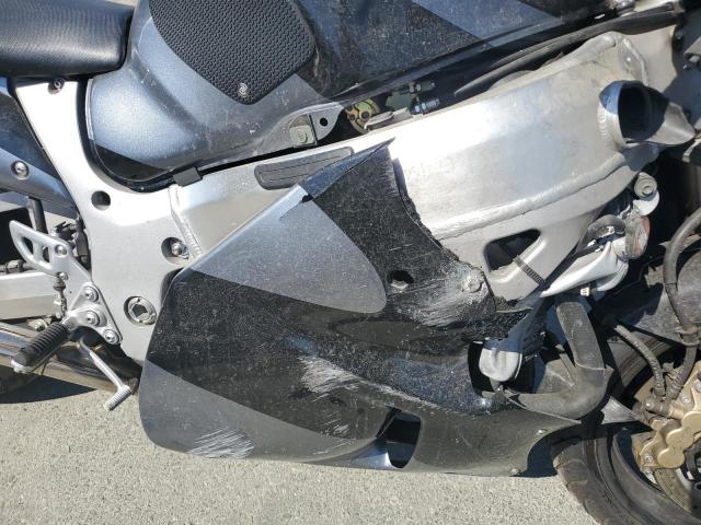 JS1GW71A032103435 - 2003 SUZUKI GSX1300 R GRAY photo 7