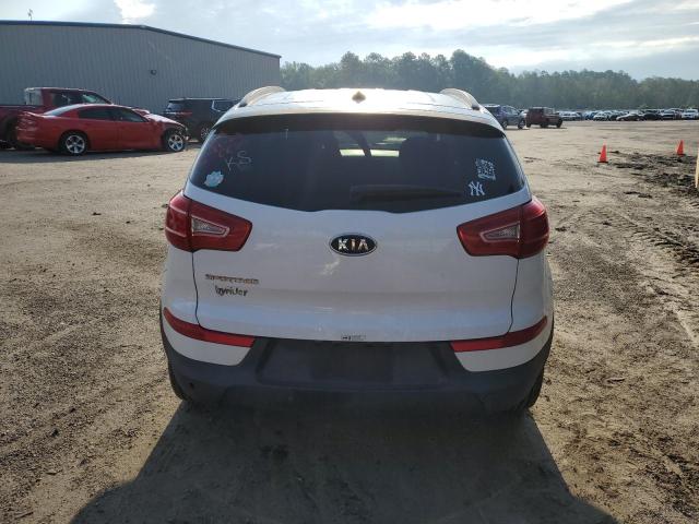 KNDPB3A24C7284514 - 2012 KIA SPORTAGE BASE WHITE photo 6