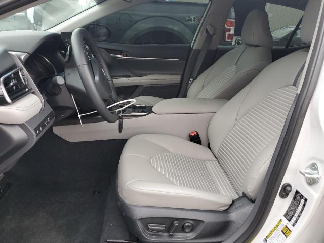 4T1G31AK8RU070701 - 2024 TOYOTA CAMRY SE NIGHT SHADE WHITE photo 7