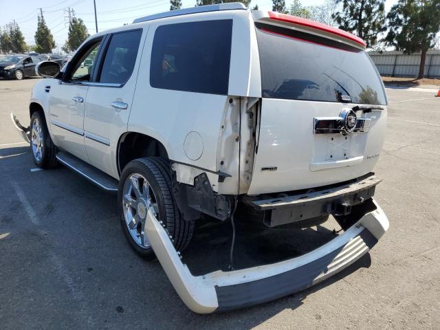 1GYS4BEF8BR255025 - 2011 CADILLAC ESCALADE LUXURY WHITE photo 2