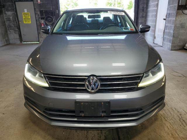 3VWDB7AJ1HM393976 - 2017 VOLKSWAGEN JETTA SE 石墨色 照片 5