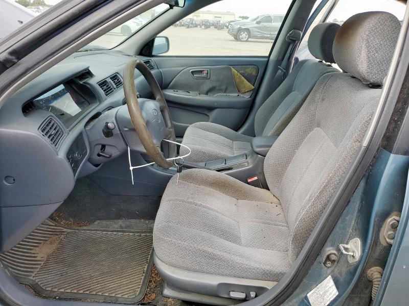 JT2BF22K510301648 - 2001 TOYOTA CAMRY CE Blau Foto 7
