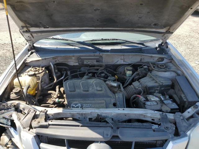 4F2YU06181KM22658 - 2001 MAZDA TRIBUTE DX SILVER photo 11