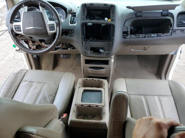 2C4RC1BGXGR187245 - 2016 CHRYSLER TOWN & COU TOURING WHITE photo 8