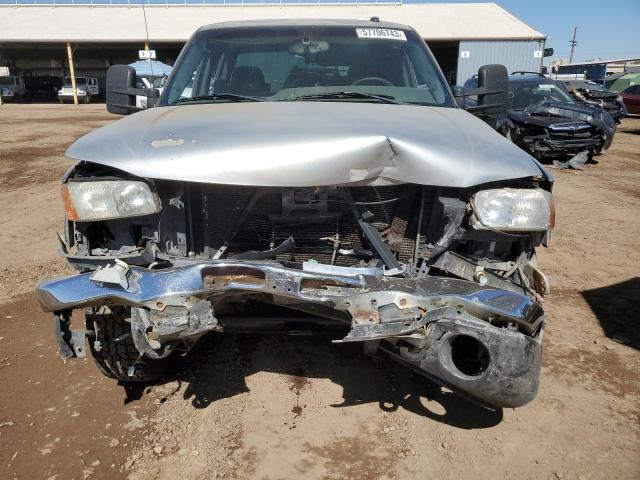 1GTGK13U53F139233 - 2003 GMC SIERRA K1500 HEAVY DUTY SILVER photo 5