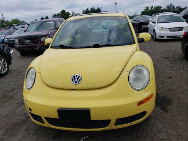 3VWPG3AG2AM008412 - 2010 VOLKSWAGEN NEW BEETLE YELLOW photo 5