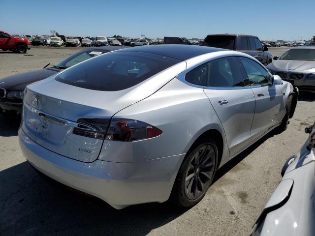 5YJSA1E20JF287087 - 2018 TESLA MODEL S ვერცხლისფერი ფოტო 3