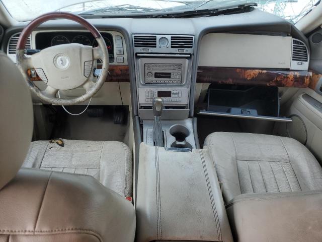 5LMFU27R94LJ20987 - 2004 LINCOLN NAVIGATOR თაფლისფერი ფოტო 8