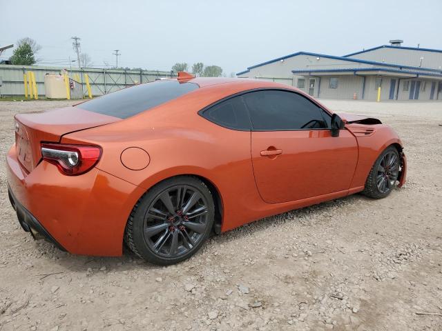 JF1ZNAA13H9710660 - 2017 TOYOTA 86 BASE ORANGE photo 3