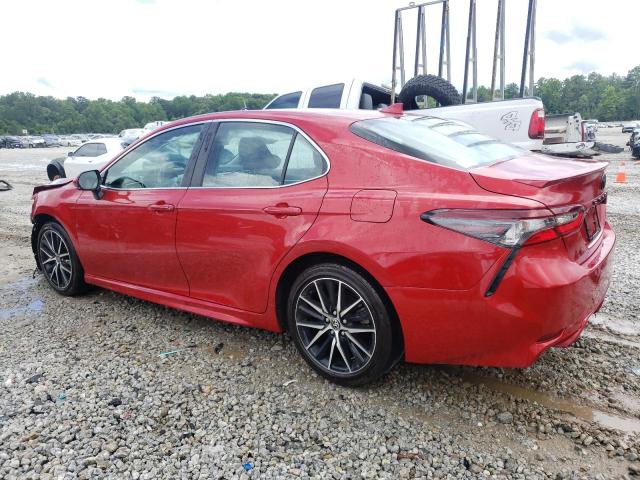 4T1G11AK3PU133979 - 2023 TOYOTA CAMRY SE NIGHT SHADE RED photo 2