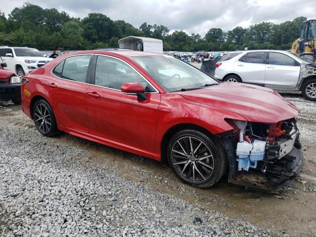 4T1G11AK3PU133979 - 2023 TOYOTA CAMRY SE NIGHT SHADE RED photo 4