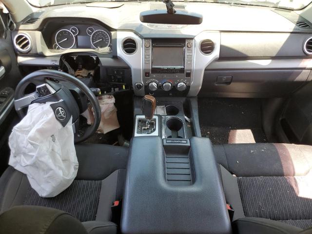 5TFUY5F11HX652734 - 2017 TOYOTA TUNDRA DOUBLE CAB SR/SR5 GRAY photo 8