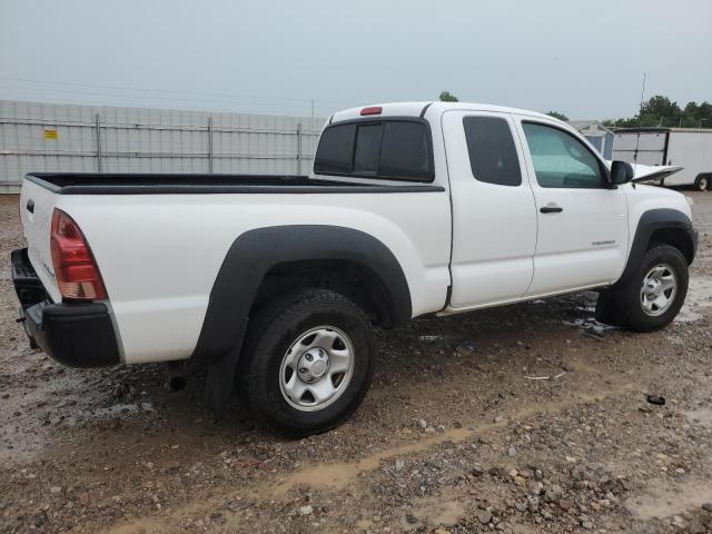 5TFTX4GN9CX011012 - 2012 TOYOTA TACOMA PRERUNNER ACCESS CAB WHITE photo 3