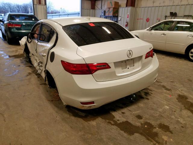 19VDE1F71DE010135 - 2013 ACURA ILX 20 TECH  photo 3