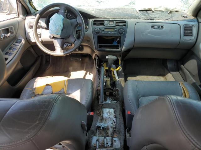 1HGCG16572A000917 - 2002 HONDA ACCORD EX SILVER photo 8