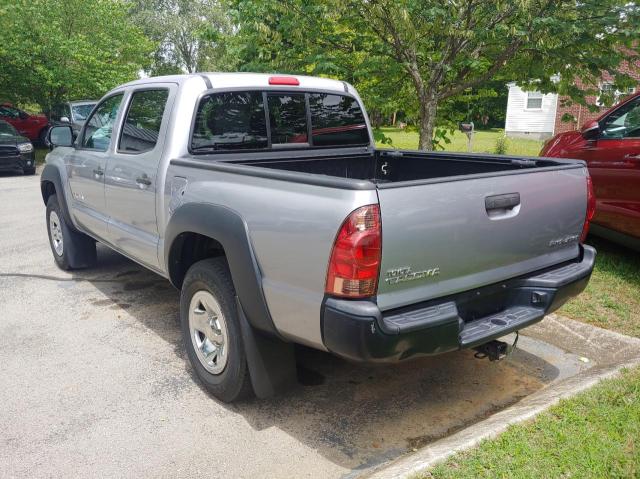 5TFJX4GN5FX049784 - 2015 TOYOTA TACOMA DOUBLE CAB PRERUNNER SILVER photo 3
