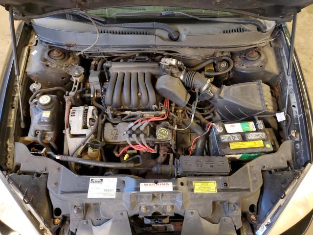 1FAFP55U02G246156 - 2002 FORD TAURUS SES BLACK photo 11