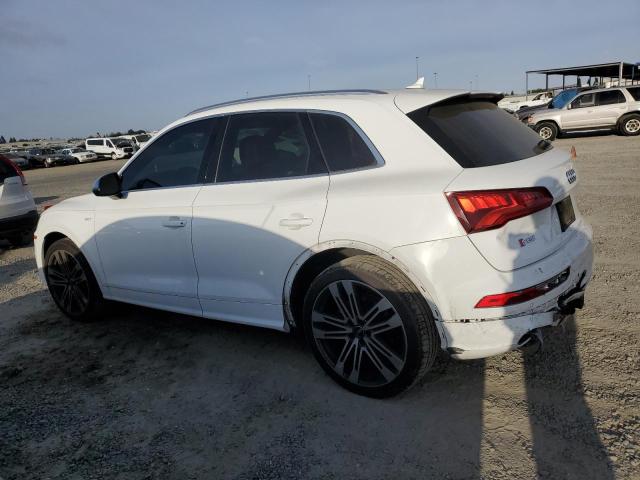 WA1C4AFYXJ2225689 - 2018 AUDI SQ5 PRESTIGE WHITE photo 2