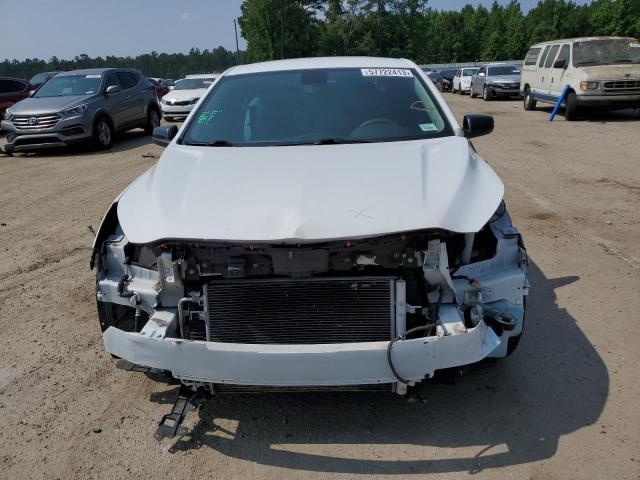 1G11A5SA3GU139006 - 2016 CHEVROLET MALIBU LIM LS WHITE photo 5