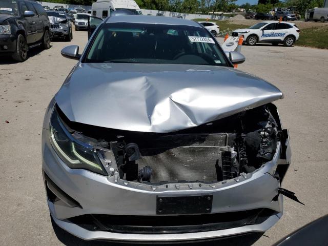 5XXGT4L34LG402996 - 2020 KIA OPTIMA LX SILVER photo 5