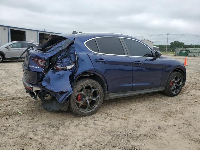 ZASFAKBN7J7B94750 - 2018 ALFA ROMEO STELVIO TI BLUE photo 3