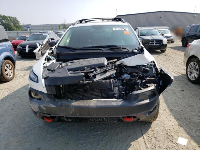 1C4PJMBS3HW571489 - 2017 JEEP CHEROKEE TRAILHAWK WHITE photo 5