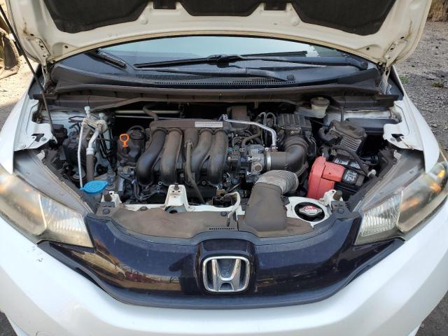 JHMGK5H56GS010115 - 2016 HONDA FIT LX WHITE photo 11