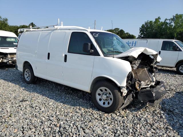 1GCSGAFX4E1183466 - 2014 CHEVROLET EXPRESS G1 WHITE photo 4