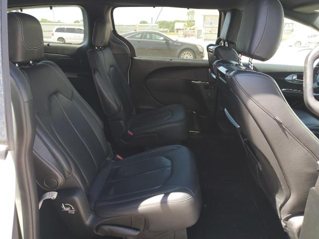 2C4RC1EG3JR255467 - 2018 CHRYSLER PACIFICA TOURING L PLUS WHITE photo 11